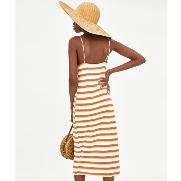 ✨HOST PICK✨ZARA Ribbed Dress - Picture 2 of 6